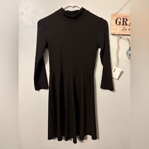 Ribbed 3/4 Sleeve Black Midi Dress